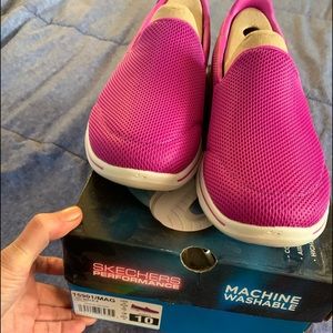 Loved these! Saw them and had to buy! Not realizing I already had a pair!